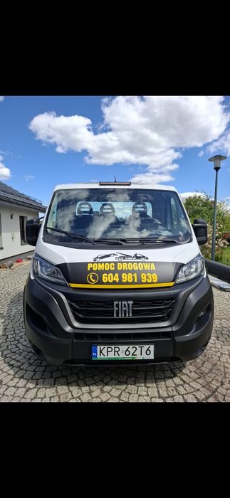 Pomoc drogowa transport aut