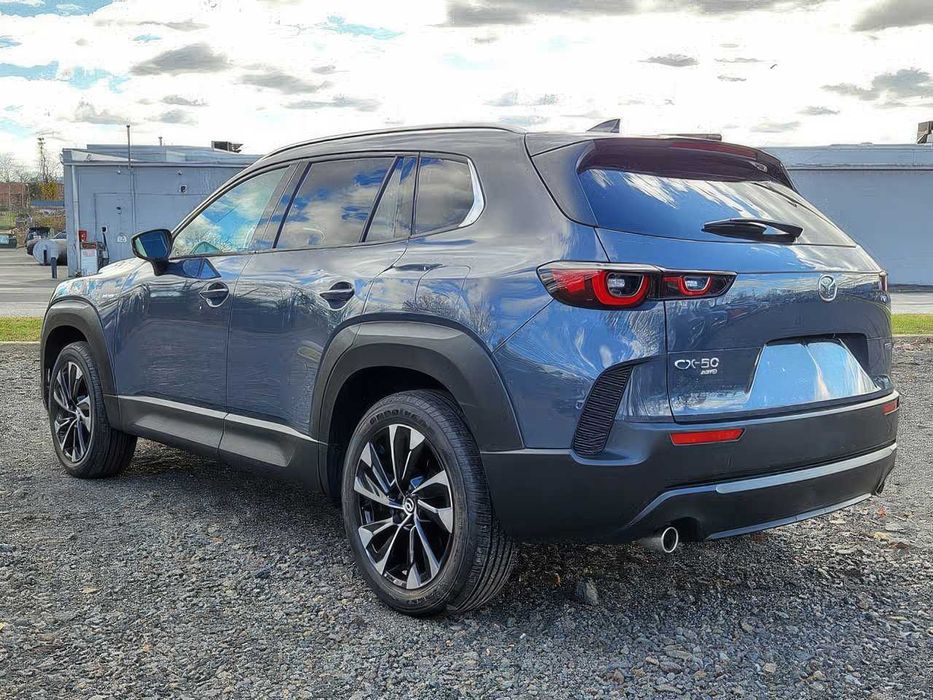 Mazda CX-50 Hybrid Premium Plus      2025