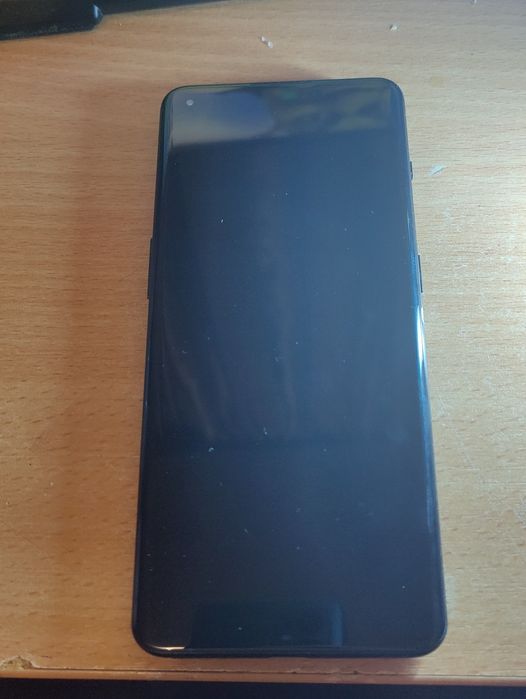 OnePlus 10 pro .