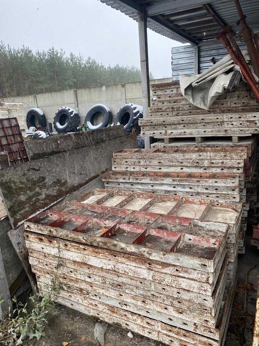 Szalunki ścienne Paschal Raster