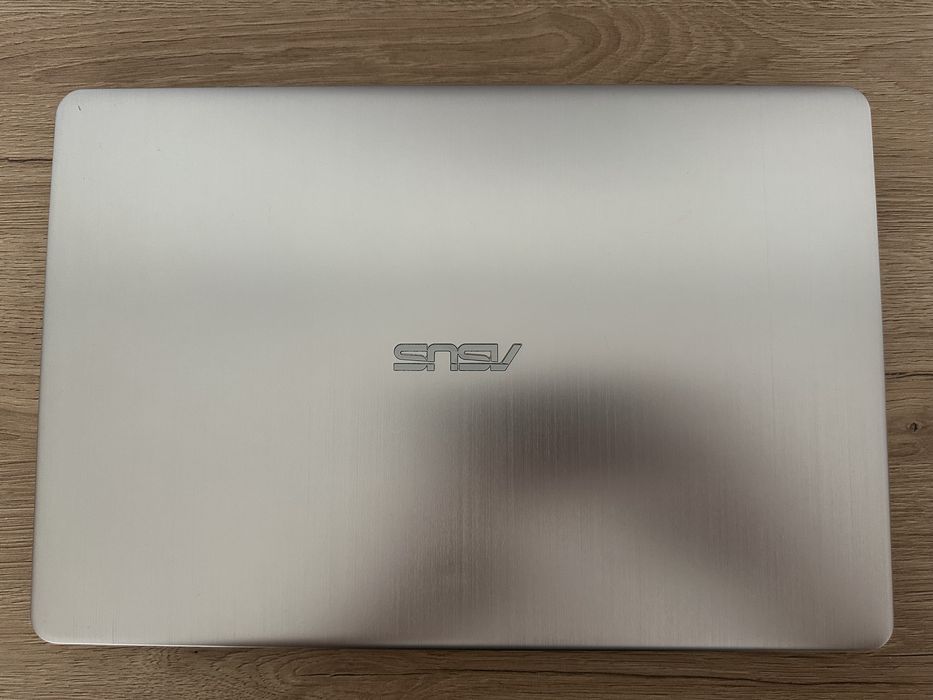 Laptop ASUS Vivobook S S510U