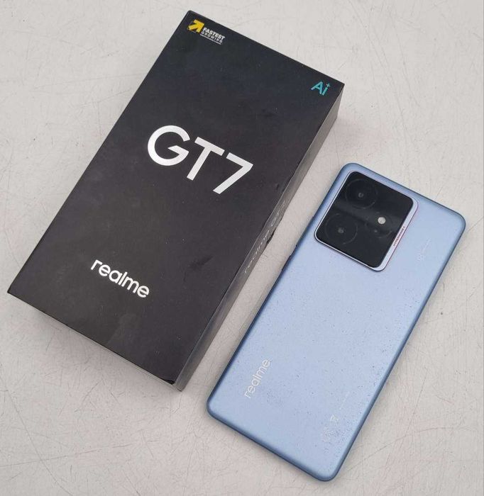 Telefon Realme GT 7 12/512GB RMX5061