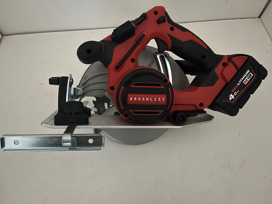 Milwaukee M18 BLCS66-502X Pilarka tarczowa 190mm Zestaw 4ah ładowarka