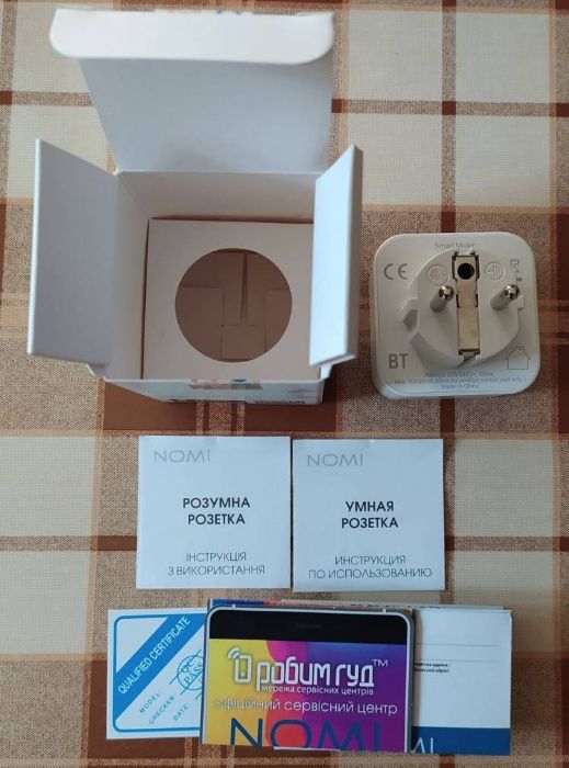 Умная розетка NOMI SPB012