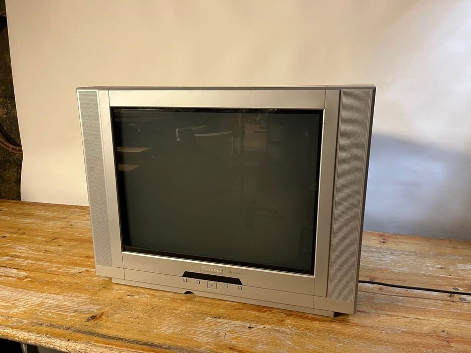 Televisor Grundig Antigo