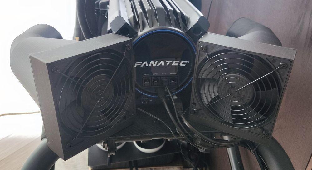 Simracing playseat trophy windsimulator