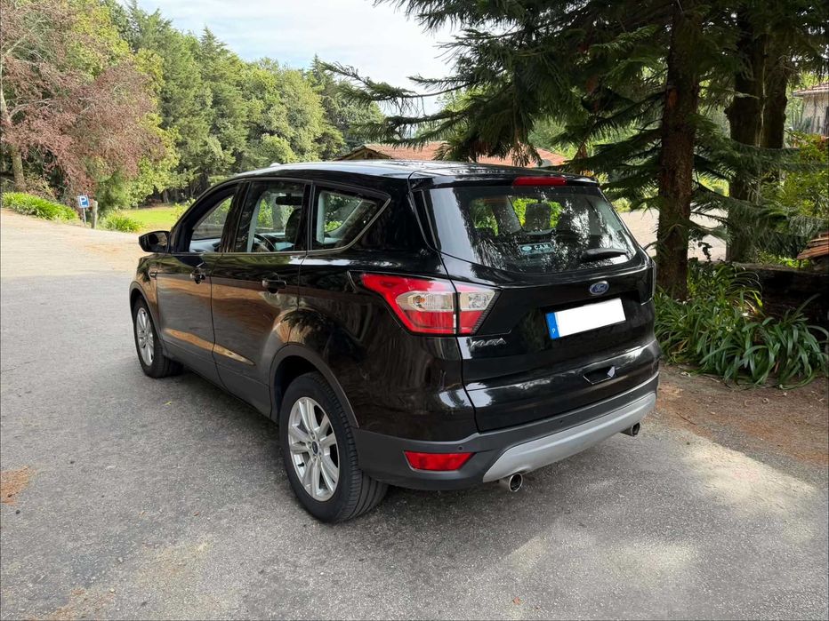 Ford kuga 1.5 TDCI — photo 4
