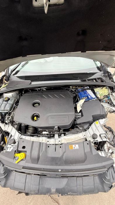 Para peças FORD Focus III Carrinha