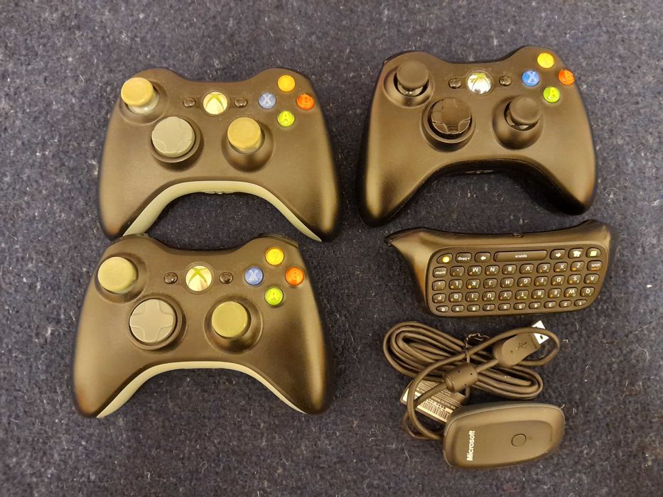 Conjunto de acessórios XBOX360 mais consola desbloqueada para peças