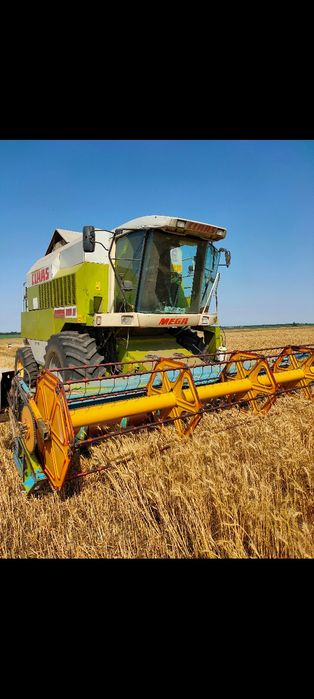 Комбайн Claas Mega 218