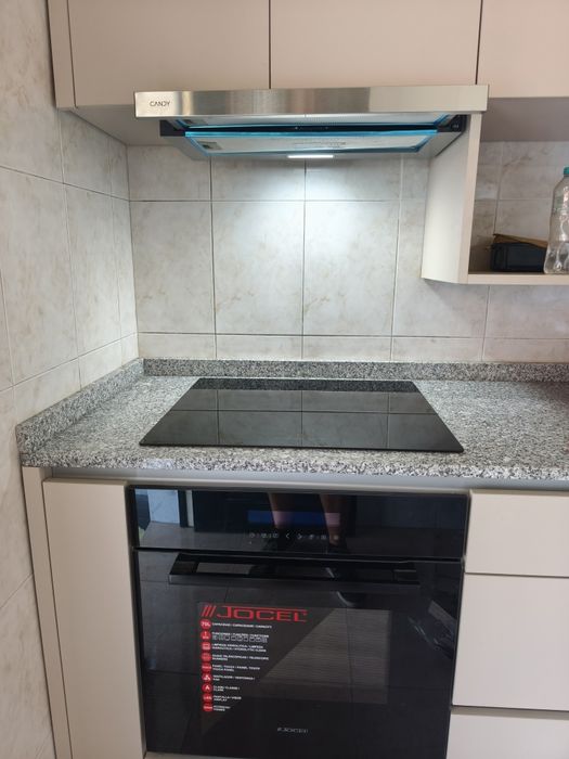 CASA T2 com garagem e jardim