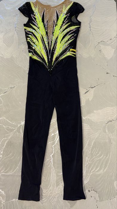 Комбінезон для художньої гімнастики