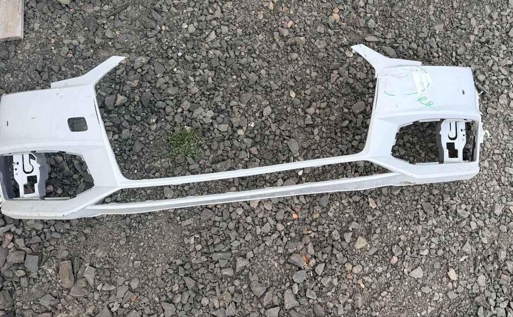 Продам бампер передний a4 b9 audi s line усилитель