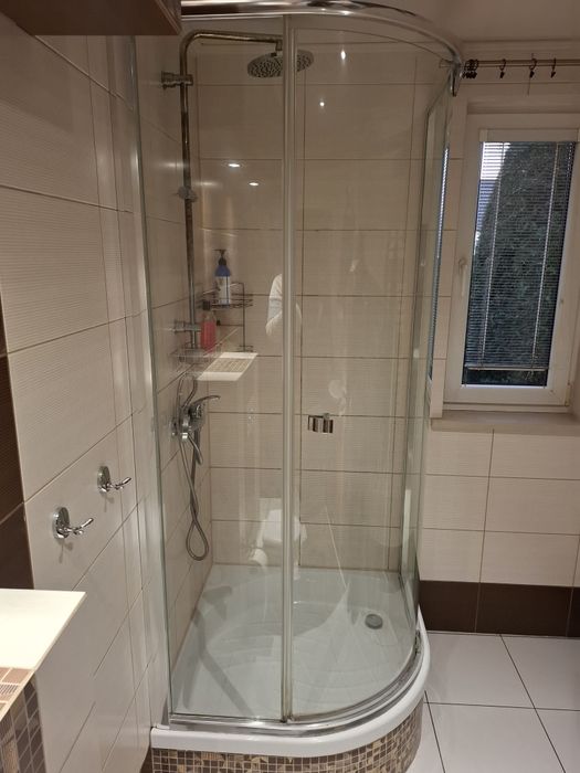 Kabina prysznicowa 90 cm, brodzik, bateria