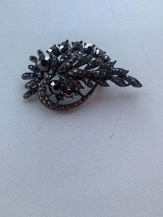 Продаю брожку всі питання по телефону