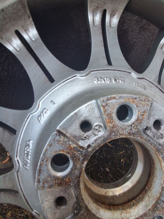 Jantes originais BMW Style 135 Pack M 18”