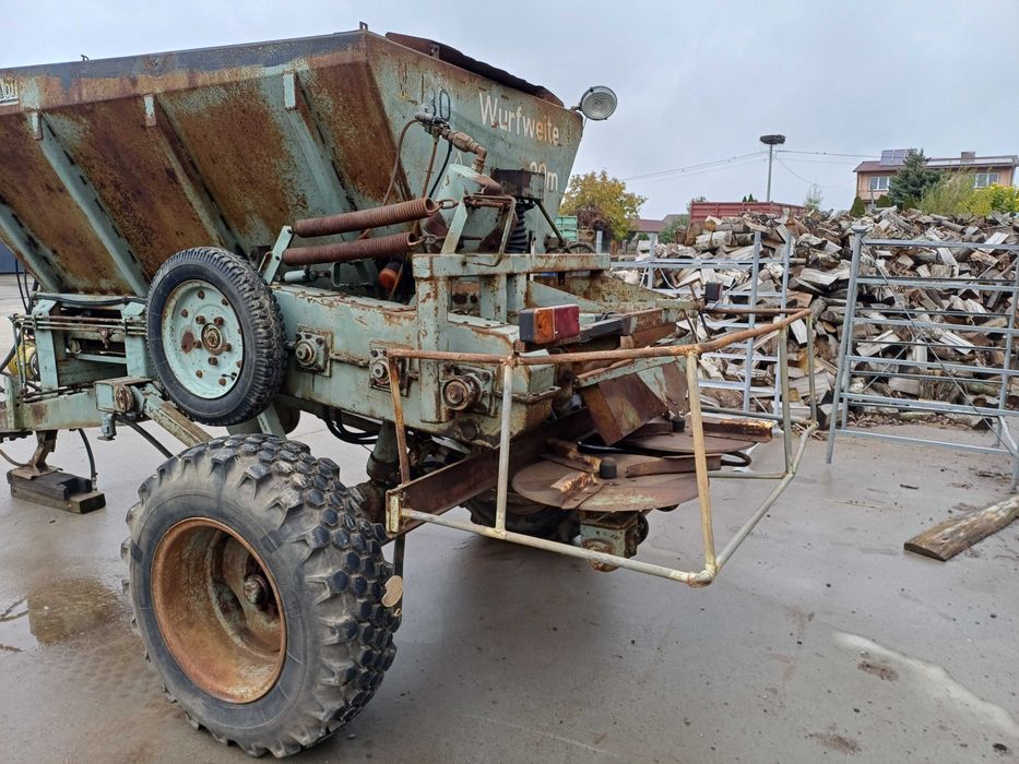 Rozsiewacz wapna Fortschritt