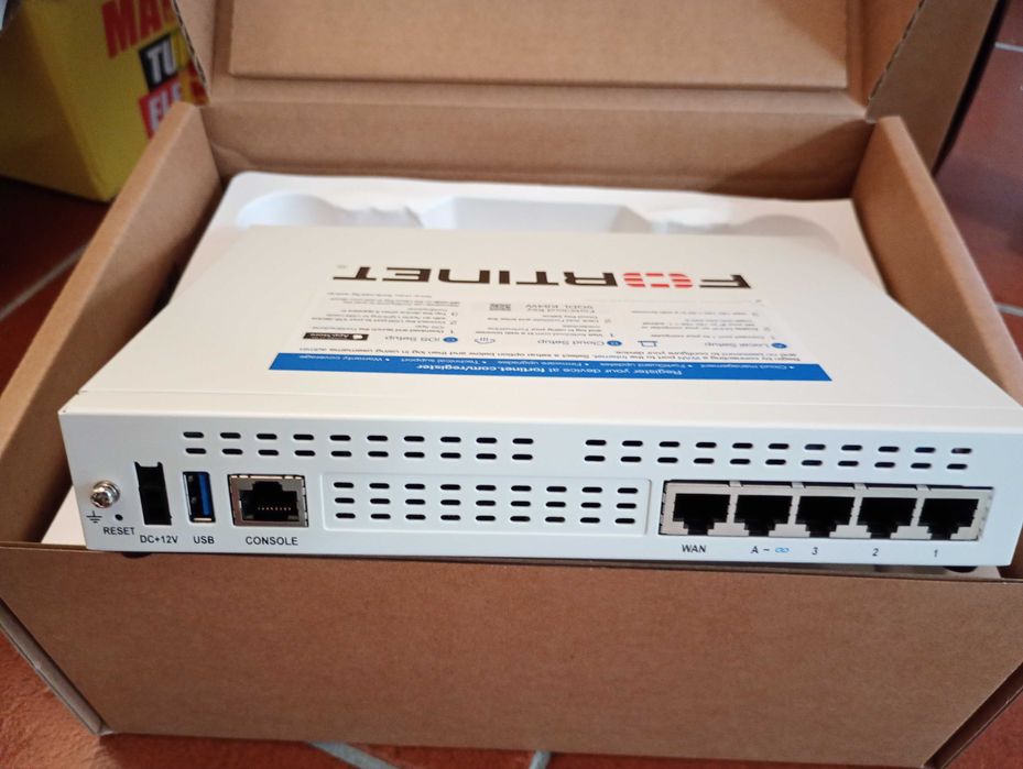 FortiGate 40F + FortiAP 231F64737977811714120