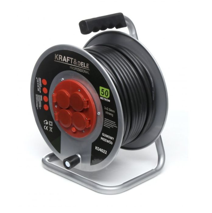 Przedłużacz 50m na bębnie