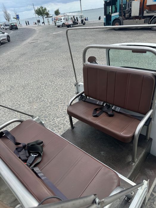 Tuk Tuk Piaggio 400 (7 lugares)
