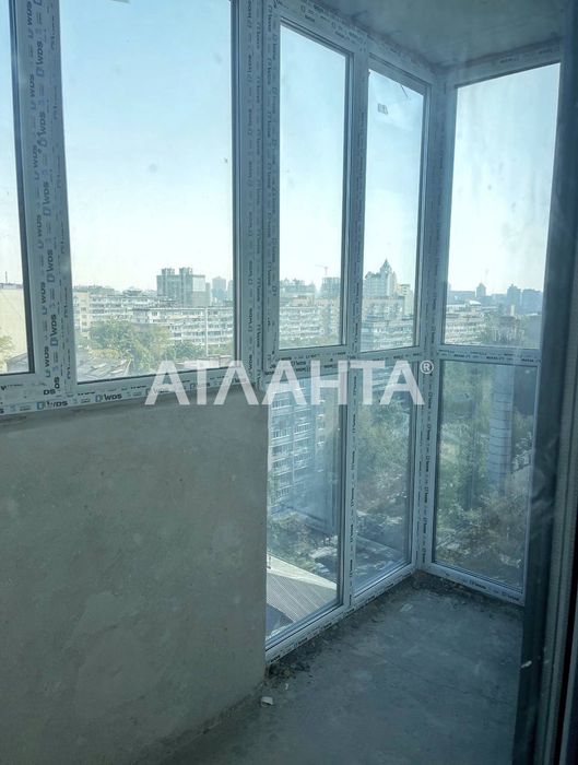 Продається 1 кімната квартира у сучасному ЖК Багговутівський