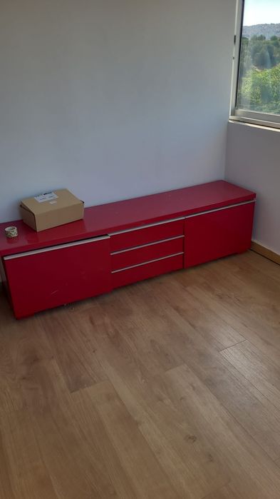 Boa Movel vermelho