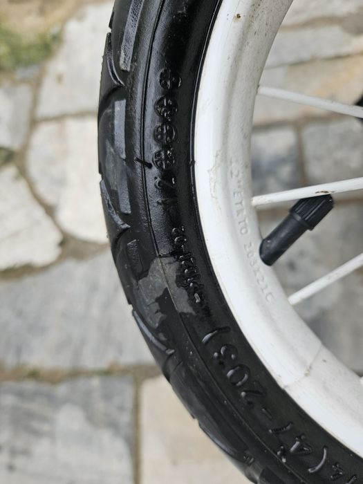 Bicicleta de criança  roda 12