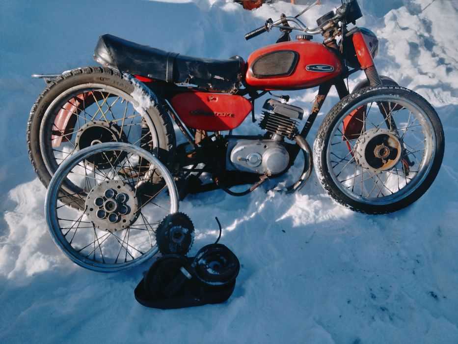 Продам Мінськ по запчастинах