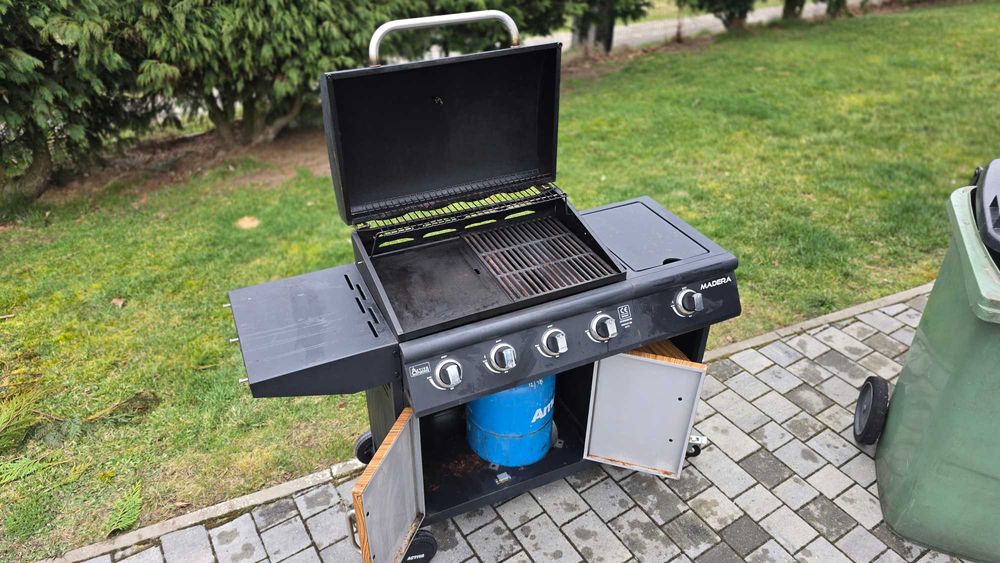 Grill Gazowy Activia