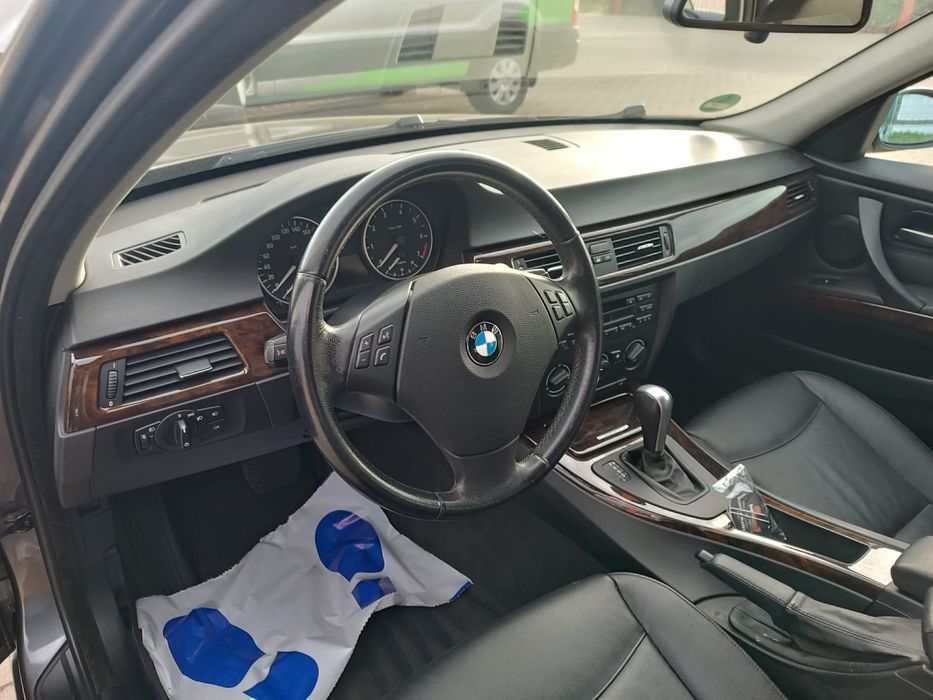 BMW 318i E91 super stan