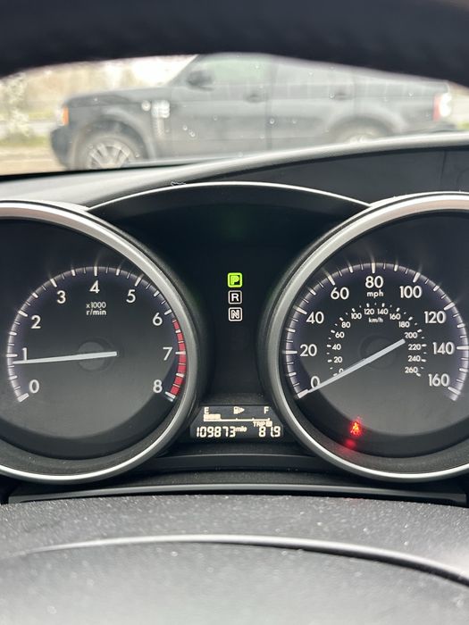 Продам свою автівку Мазда 3 Хетчбек 2012