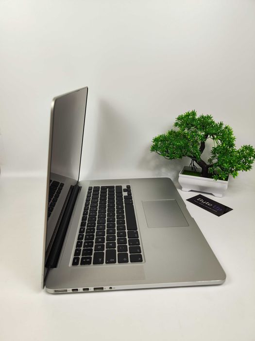 MacBook Pro 15” A1398 Retina i7 8GB/256GB | NOWA BATERIA