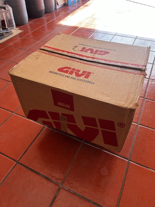 Givi Trekker Outback 58