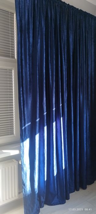 Granatowe grube zasłony śliczne
