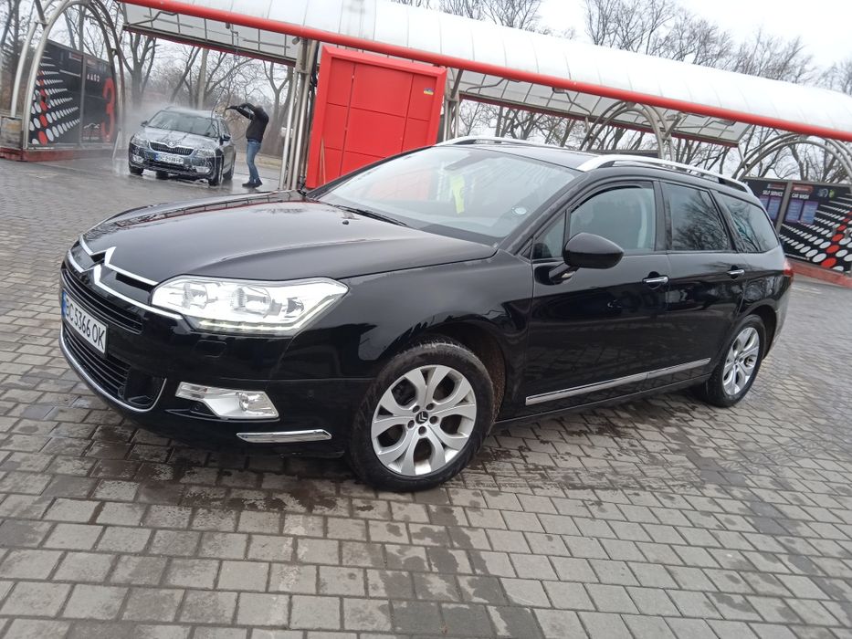 Авто  Сітроен с5