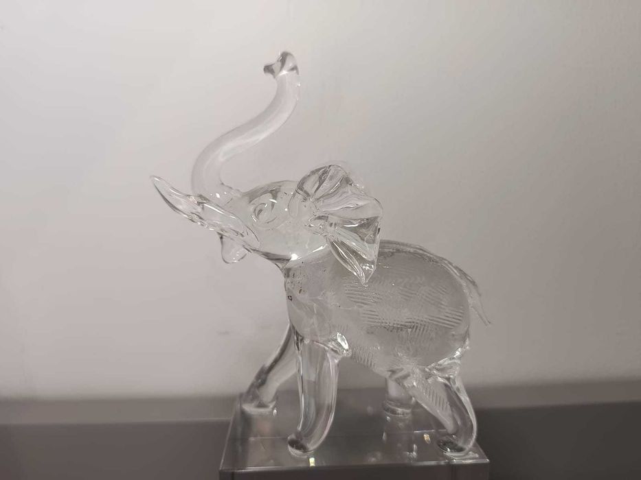 Escultura em Vidro – Elefante