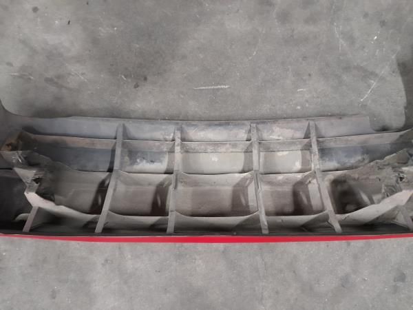 Pára-choques trás MAZDA 323 P V (BA)