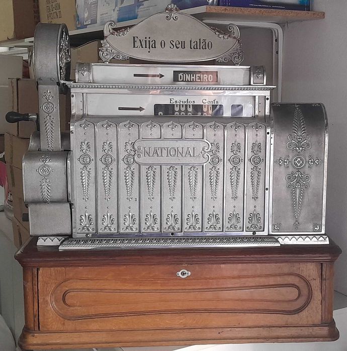 Caixa registadora NATIONAL 4 gavetas
