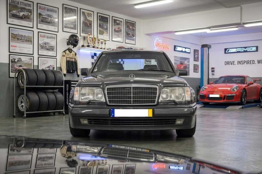 Coleção W124 Mercedes-Benz