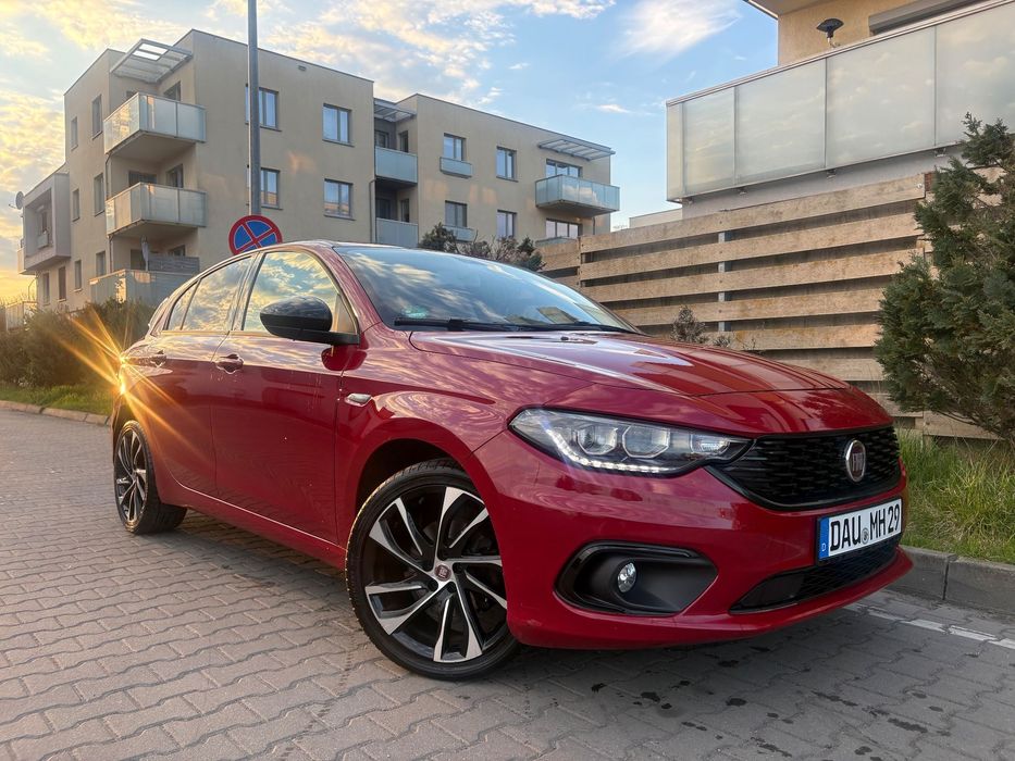 Fiat Tipo Fiat Tipo 1.4 Benyzna Navi Kamera Czujniki Parkowania Bardzo Zadbany