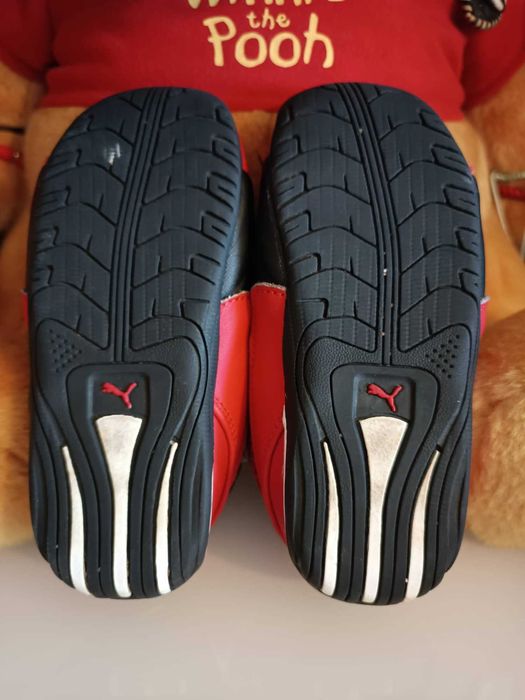 Sapatilhas vermelhas Puma Ferrari originais, n.º 22