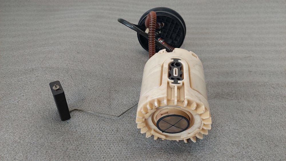 Bomba de combustível SEAT Ibiza II (6K1)