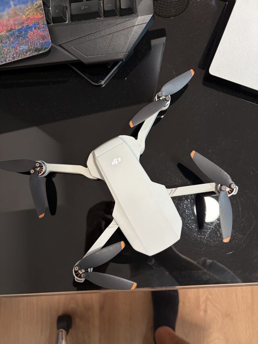 Dji mini 2 SE Fly more combo