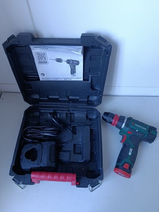 Aparafusadeira Parkside 12v