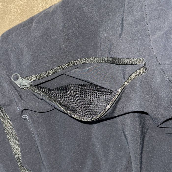 Шорти спортивні трекінгові Decathlon