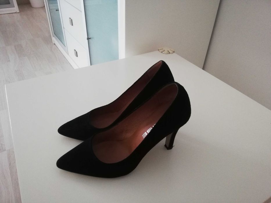 Stiletto/ sapatos pretos "Valise" Tam.37 - em pele!