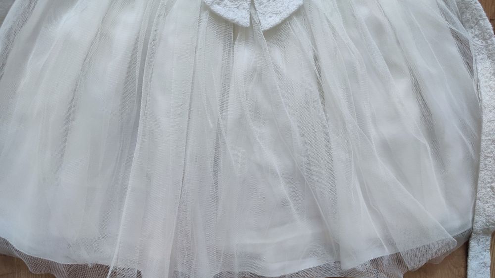 Daga sukienka dla dziewczynki rozmiar 80