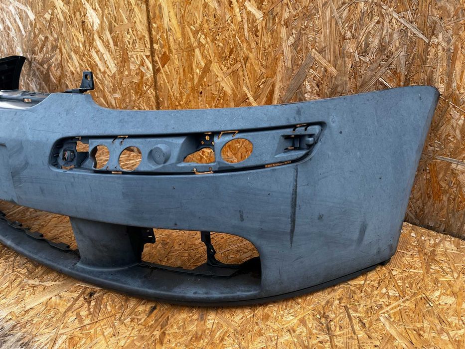 Zderzak przedni VW Golf 5 V 1K0. ślizgi orginał !