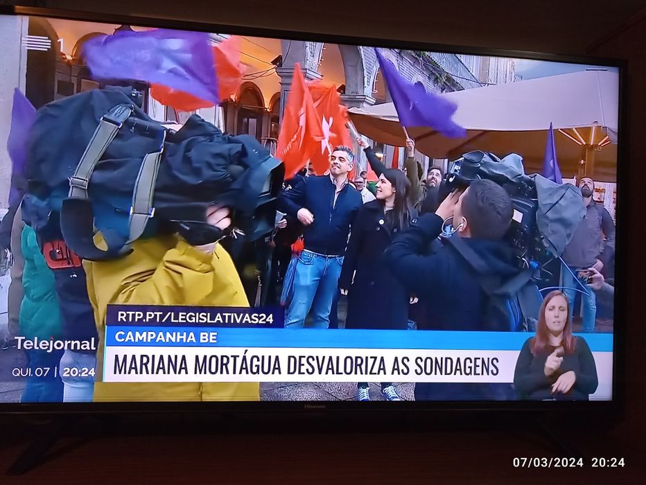 Televisão marca Hisense 43"