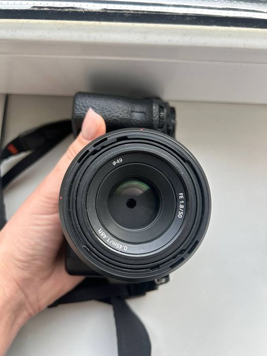 Sony A7-2 + 50mm 1.8